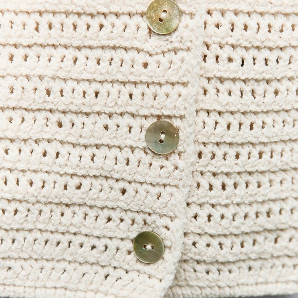 Zara knit top with side buttons - Picture 6 of 8